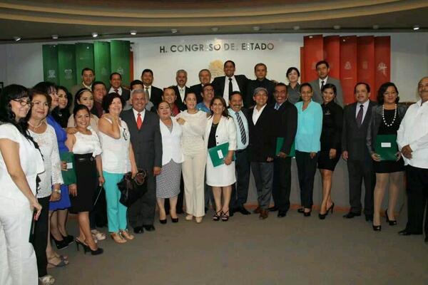 hechoscolima's tweet photo. Nuevo consejo estatal contra la discrimi acion @EstebanMeneses_  @DipEsperanzaA  @JoseAntonioOS @jositomancilla http://t.co/TqjDbnysBP