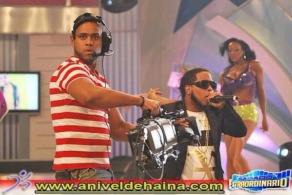 Trabajando en @EXTRAORDINARIO5 dime <a href="/RosmeLorenzo/">Rosmery de la Rosa</a> te llenaste de odio
