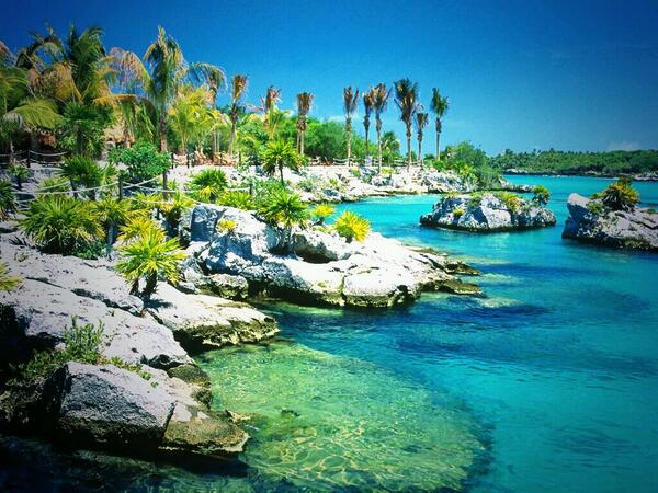 CharlClarke12's tweet photo. “@emmaclarke54: @CharlClarke12 @manning_ginger 
88 days and we will be in Cancun :D http://t.co/Slc720miE8”😬