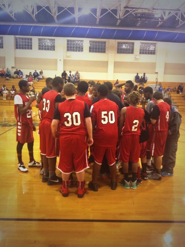 alkeemia's tweet photo. My boys did their thing tonight.🏀 Way to go Burgaw Middle School! 🏀 http://t.co/a9qVwZk0Fr