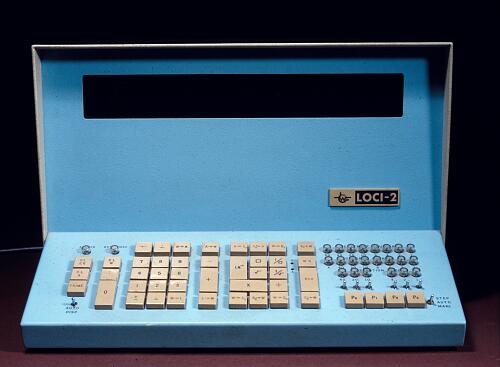 amhistorymuseum's tweet image. One of the first programmable electronic calculators, this one is from 1964. #mathhistory: bit.ly/1o4LWP2
