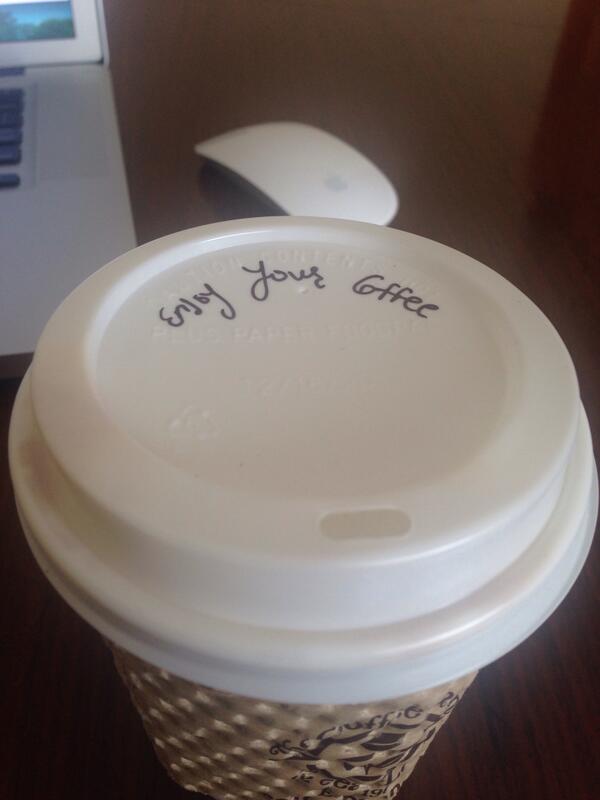 wedo_studios's tweet image. very valuable and cheap ! #wowdesign RT @goelv Personalized note from coffee bean and tea leaf! #customerservice