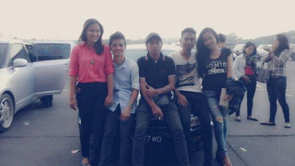 Selected Family (@selectedfamily) on Twitter photo 