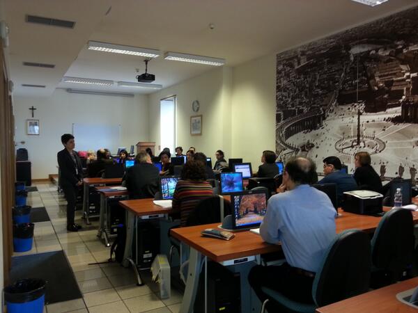 semlabteam's tweet photo. MT @FSR2014_conf: Cristina Pattuelli's interactive workshop on #Linkeddata #LOD now at #FSR2014 http://t.co/jCeTqCZiQl