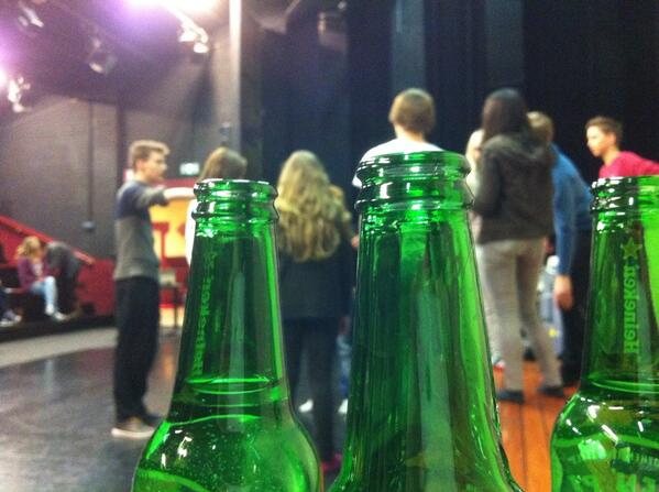 StairKeesNL's tweet photo. Wat zou je doen, als er nooit meer een morgen zal zijn? #yolodemusical Reserveer via http://t.co/a0LknTo9AP http://t.co/31pWdG1owA