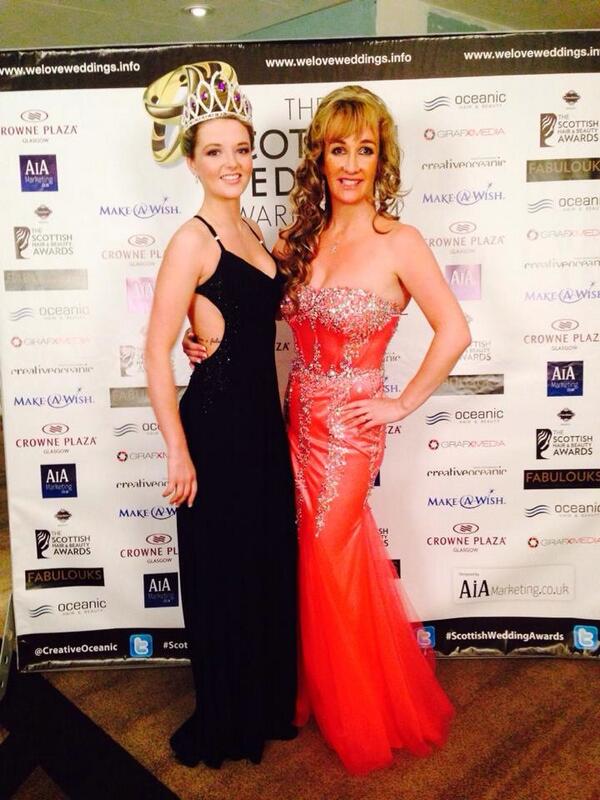 Laura_mayWatt's tweet photo. @ginaontheradio lovely to see you last night Gina!! You looked fab! Hope to see you soon! X #scottishweddingawards http://t.co/PdaR5BCmkk
