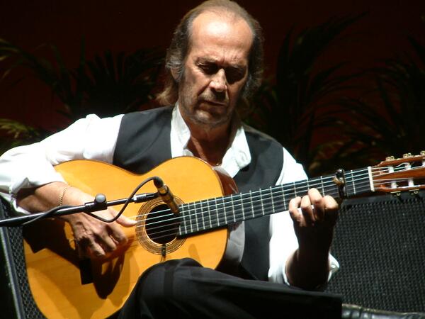La guitarra y el flamenco están de duelo. Murió Paco de Lucía (66)