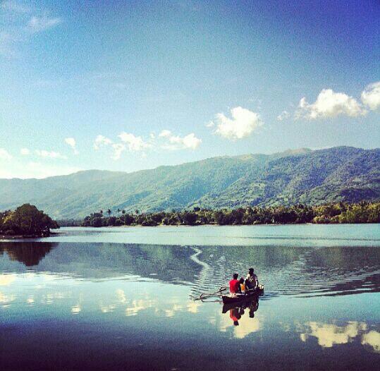 ExploreKompasTV's tweet photo. Clue 4: Terletak di Nusa Tenggara Timur dan memiliki panorama laut yang sangaat cantik #Kuis100HKI http://t.co/i5MUTUblrl