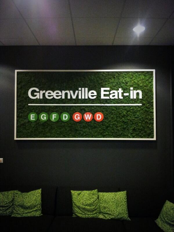 whale_agency's tweet image. amazing evening at the back to the future event hosted by @ZuidpoortArnhem and @greenvilleeatin thumbs up!!