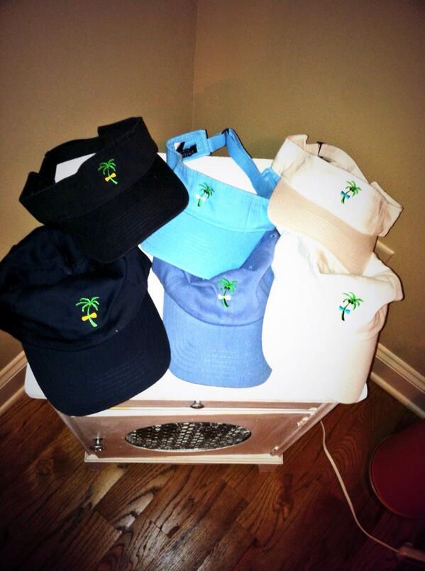 SouthernShadeCo's tweet image. SPRING BREAK GIVEAWAY! FOLLOW and RETWEET for your chance to win any color hat or visor. Must get 75+ RT's 🌴