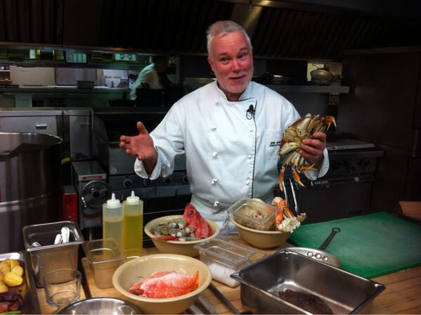Kait_Burgan's tweet image. Dungeness Crab, prawns, oysters, snapper &amp;amp; salmon with Chef Eric Edwards, Fri go! Island @Tigh_Na_Mara @ShawTV_CVI