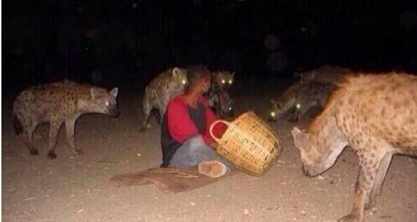 TeresaMontes20's tweet image. "@MejoresTwits: Tú, cuando sacas unos chicles en clase. http://t.co/IRha6CxgIg" @sofiacastro95 jajaja te suena de algo? ;)