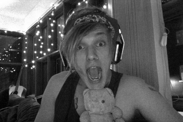 Jamiebower's tweet photo. rufy and myself are excited to tell you that on the 14th and 15th of March we'll be playing free secret shows in ldn http://t.co/lRrnMp3C3I