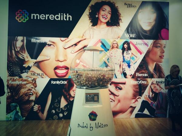 EricaRMetzger's tweet image. Beauty bonanza tonight! @CEWinsider #CEWDemo