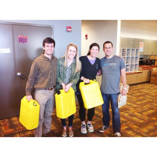 Auburn4Water's tweet photo. Thank you @Neverthirst for letting us steal your jerry cans and partner with you to bring clean water to India! http://t.co/zXEAgfhJcA