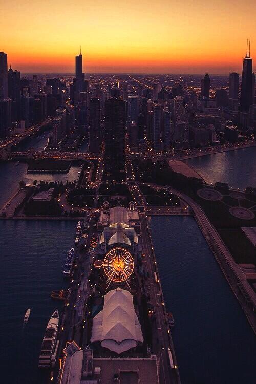 OneMoreFoot's tweet image. Beautiful Chicago