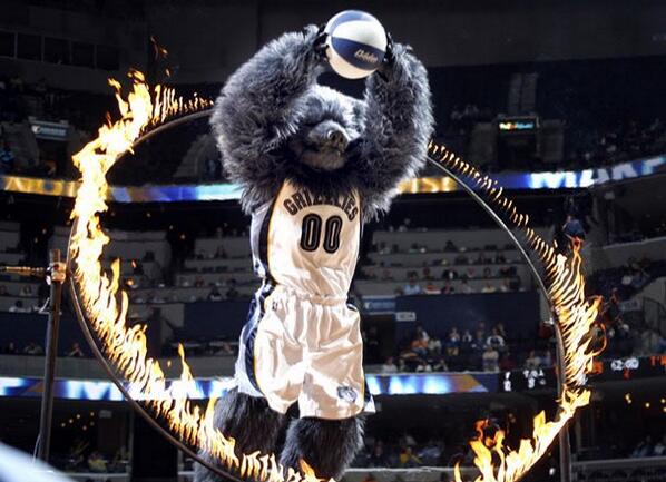 Come see us tonight before the <a href="/memgrizz/">Memphis Grizzlies</a> take on the Lakers @ 7pm!