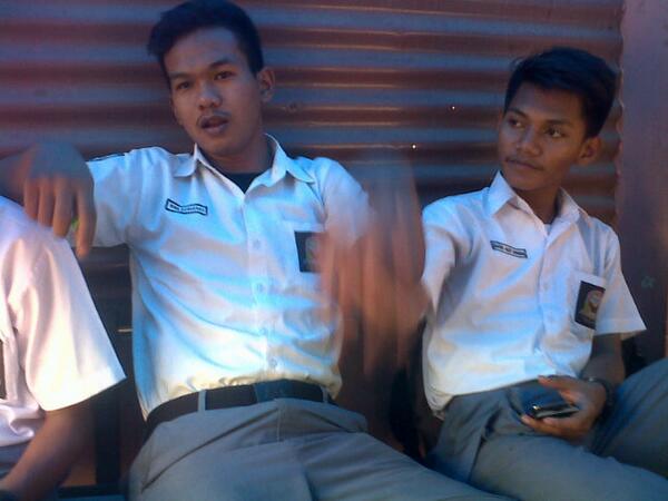 Dok. tweet media