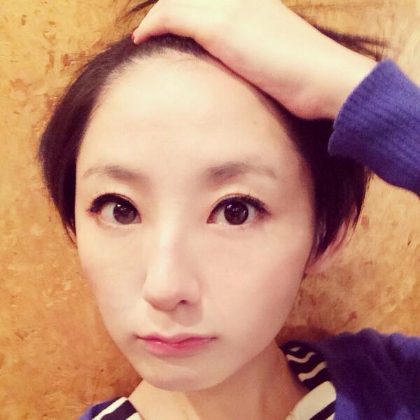 結 今日眉毛書き忘れてたザンス Http T Co Ajyfbl9nnr