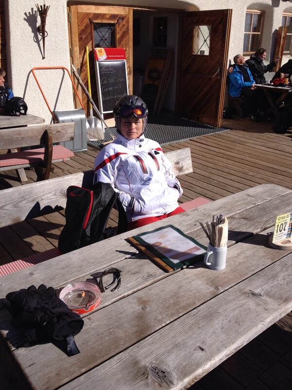 Heerlijk zonnetje, ff genieten 🎿😀