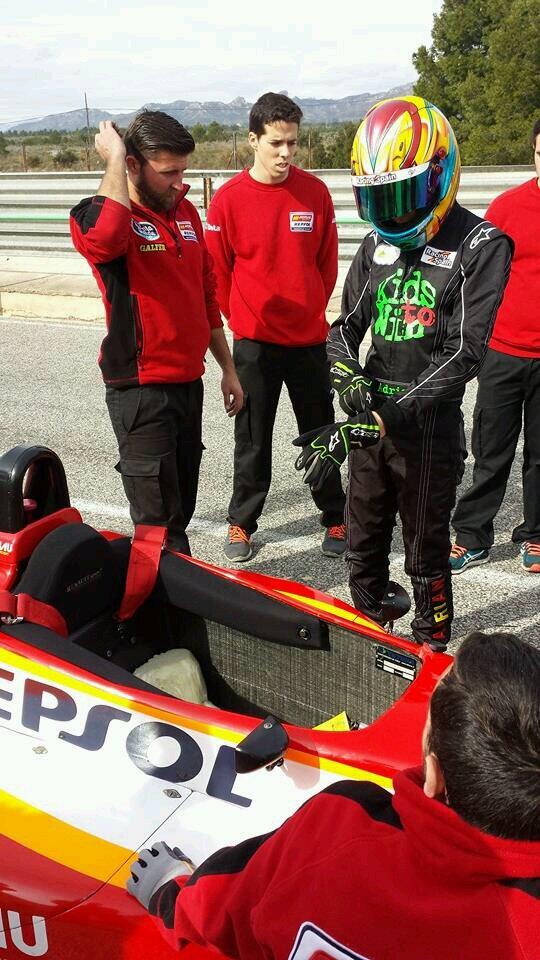 Adrián Muñoz (@adrianmkarting) on Twitter photo 