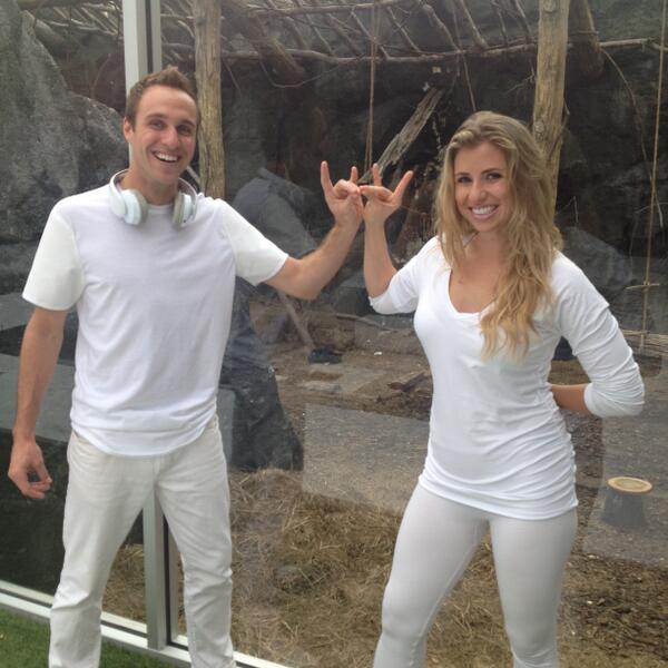 OppositeWorlds tweet media