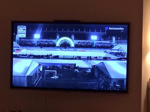 Kijk live op kanaal 699 #KPN ITV hoe <a href="/CBvNL/">CoolsteBaanvanNL</a> wordt verbouwd voor #kpnnk marathon, sprint, allround #schaatsfan