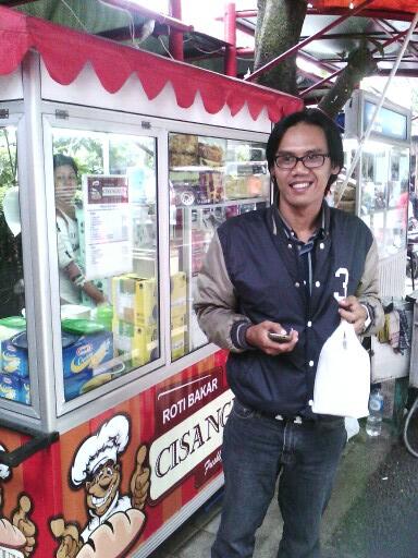 RotiCisangkuy's tweet photo. Maksih sob udah take away http://t.co/gbpbx0sAJY