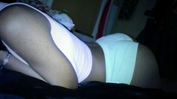 LoudMouthSlim_'s tweet image. #layedup'