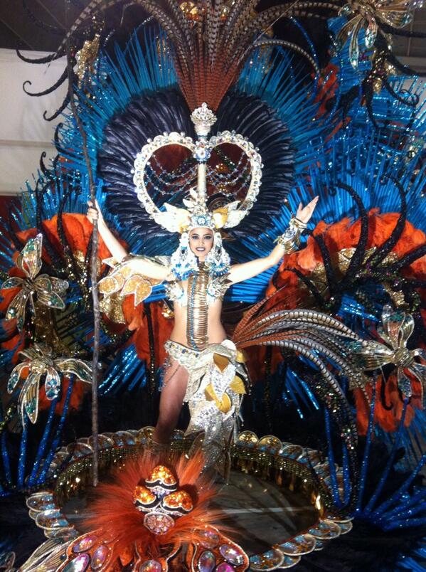 alexrodrigueztv's tweet photo. Reinaa Del Carnaval de SC de Tfe AMANDA PERDOMO con su fantasía PODEROSA AMAZONA!Enhorabuena! #galatf14 @laSiete_tv http://t.co/1QdzHOx8nm