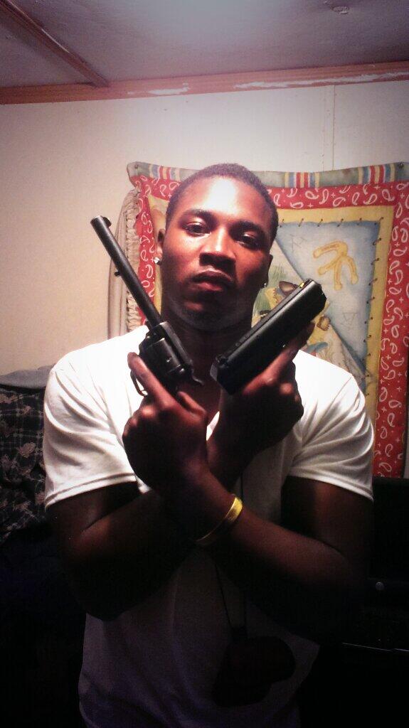 QSimps's tweet image. Toomb Raider aint got Shit on me.