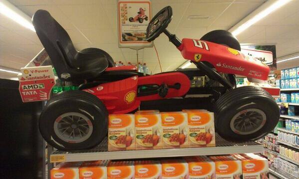 Ferrari winnen? Koop 2 maaltijdmixen (bijv voor lasagne) van Honig, lever bon in maak kans! (rijbewijs niet nodig)