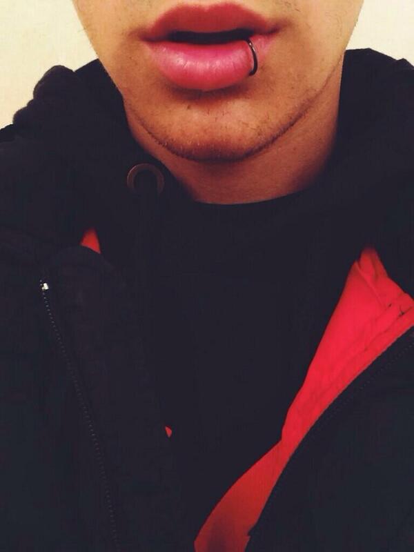 DaFaker_'s tweet image. 👄