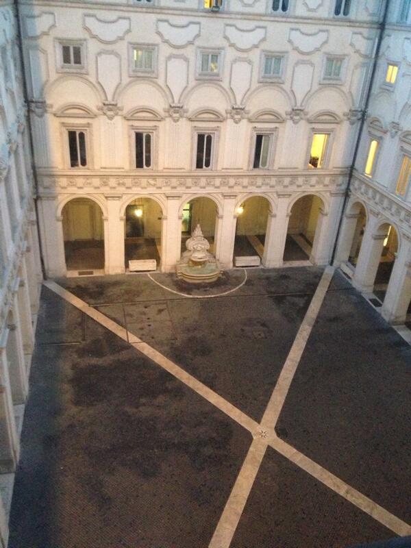 matteorenzi tweet picture