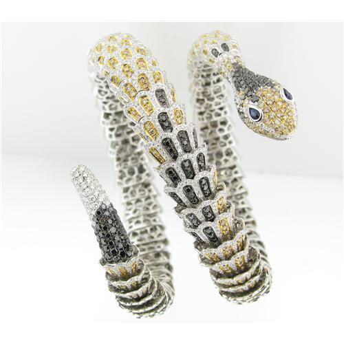diamondringsbr's tweet photo. Gorgeous snake cuff bracelet with natural fancy colored diamonds  http://t.co/upNtzBeIZ3 #Diamond #Bracelet #Jewelry http://t.co/McfGOwM6xp