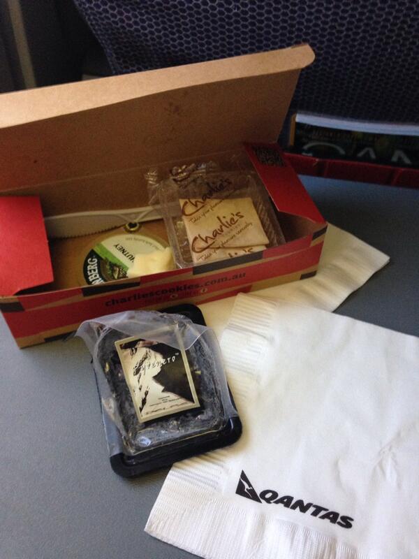 Cost cutting. Napkins are also edible  RT <a href="/sammartino/">Steve Sammartino</a>: is this what you regard as a full service airline meal at 6pm?