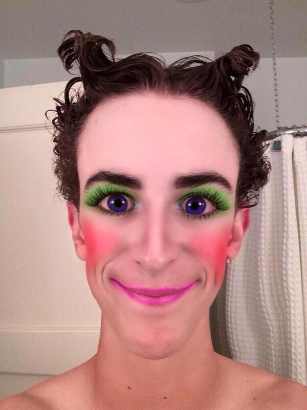 PerfectButches's tweet photo. @StoganLone theres a new butch in town http://t.co/uYapmm5su6