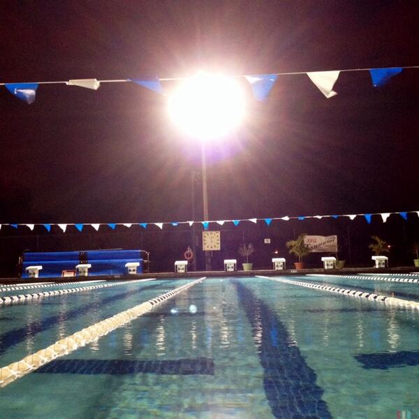 tompkinscondie's tweet image. #timetoswim