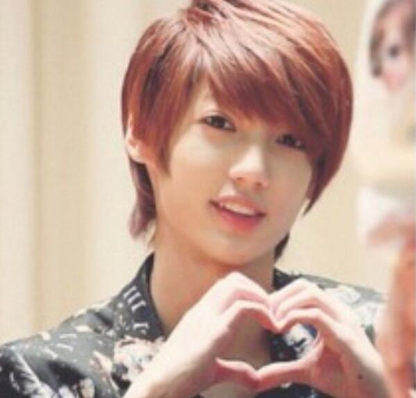 #يونق_مين🇰🇷😍