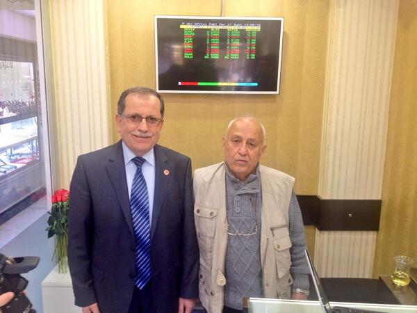 AkifKocamanoglu's tweet photo. Hız kesmeden çalışamalarımıza devam ediyoruz. Denizli'ye Saadet gelecek. http://t.co/k7GxUMiqdu