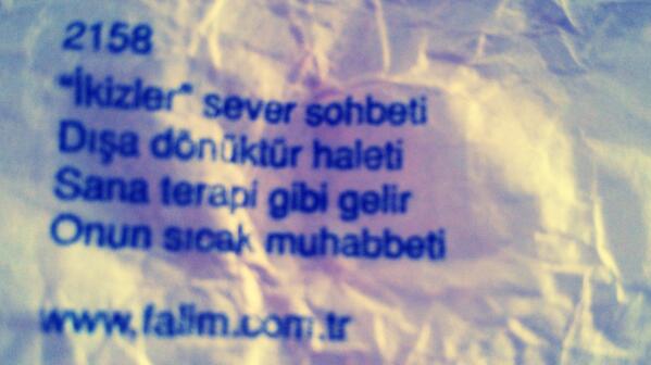 esmerrce's tweet photo. @shulezkn Halet ne ki acaba ki http://t.co/Y4Jff4fszE
