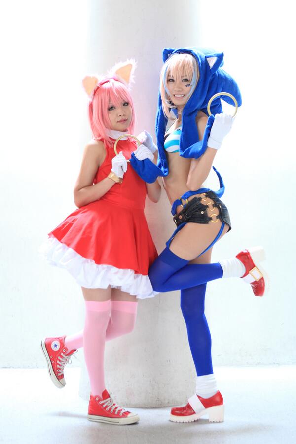 Nrk The Hedgehog やっぱりコスプレは１人より２人 ２人より３人 誰か私と一緒にsonic合わせして下さい Http T Co Isjfpuyhqd