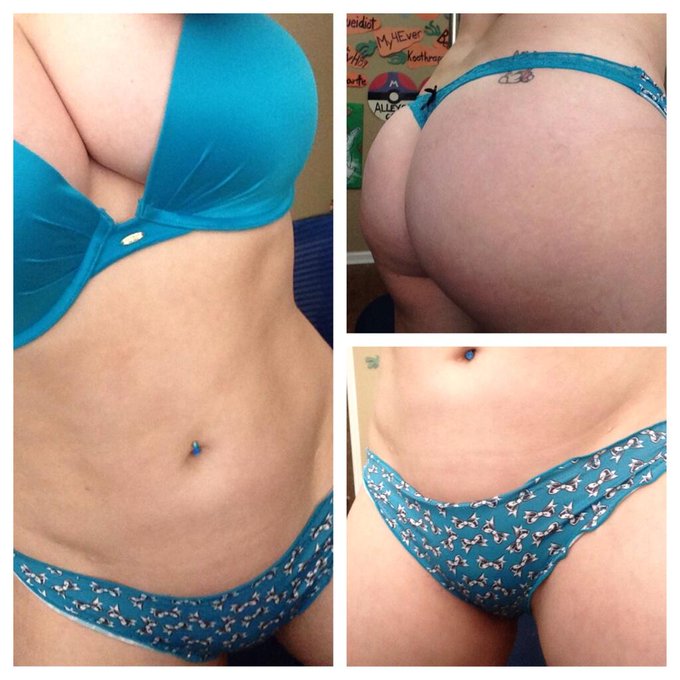 High tip today gets these worn (or perfumed) panties! Current high tip is 0! http://t.co/4B1l6DsYuZ http://t<a href="/tag/manyvids"class="tags"><span>#manyvids</span></a><a href="/tag/mvsales"class="tags"><span>#mvsales</span></a>