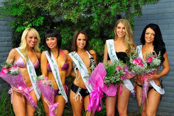oyolasvegas's tweet photo. #tbt last years tops 5 bikini contest winners! Only 2 more weeks until this years begins! #hooterscasinolv http://t.co/uTMseYRKuw