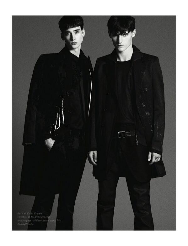 CorentinRenault's tweet photo. One more stunning picture from @HUNTERMagazine SS14 issue ! #PaulMorel #AdeleCany #AlexBeck http://t.co/vtagrHmzMi
