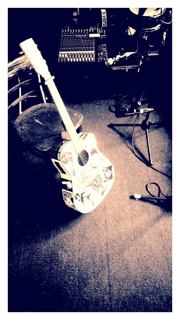 HOPSrecords's tweet photo. First day of recording. 4 songs down! DIY baby... http://t.co/DLsSt4Qy8A