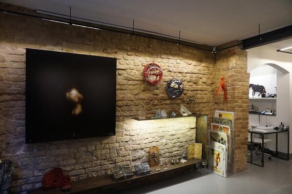 Galleryrooms Kumbaracı, iyi bir sanatçı keşfetmek için en keyifli mekan...