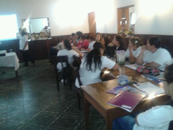 ccabpy's tweet photo. 1er #encuentro del staff del CCAB, para presentación del plan anual, Col. Independencia http://t.co/V51tQzMsOf