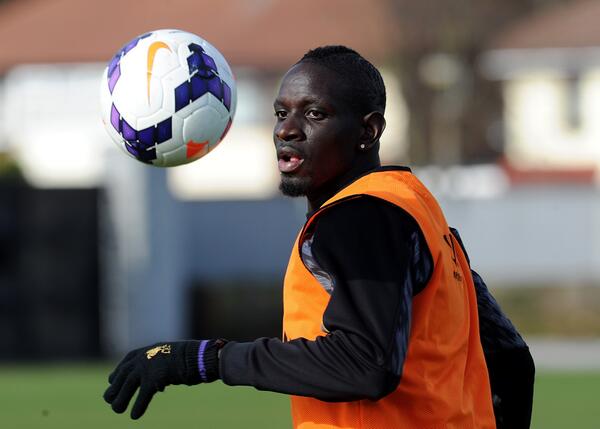 MAMADOU SAKHO - Page 4 BhfSSjwCAAEutv2