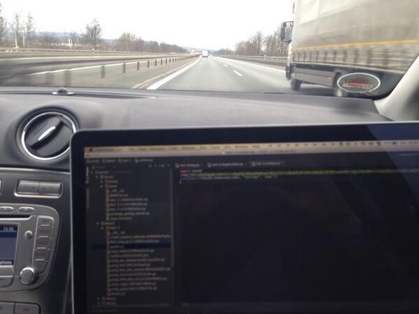 Coden auf der Überholspur: <a href="/comsysto/">Comsysto Reply</a> on tour